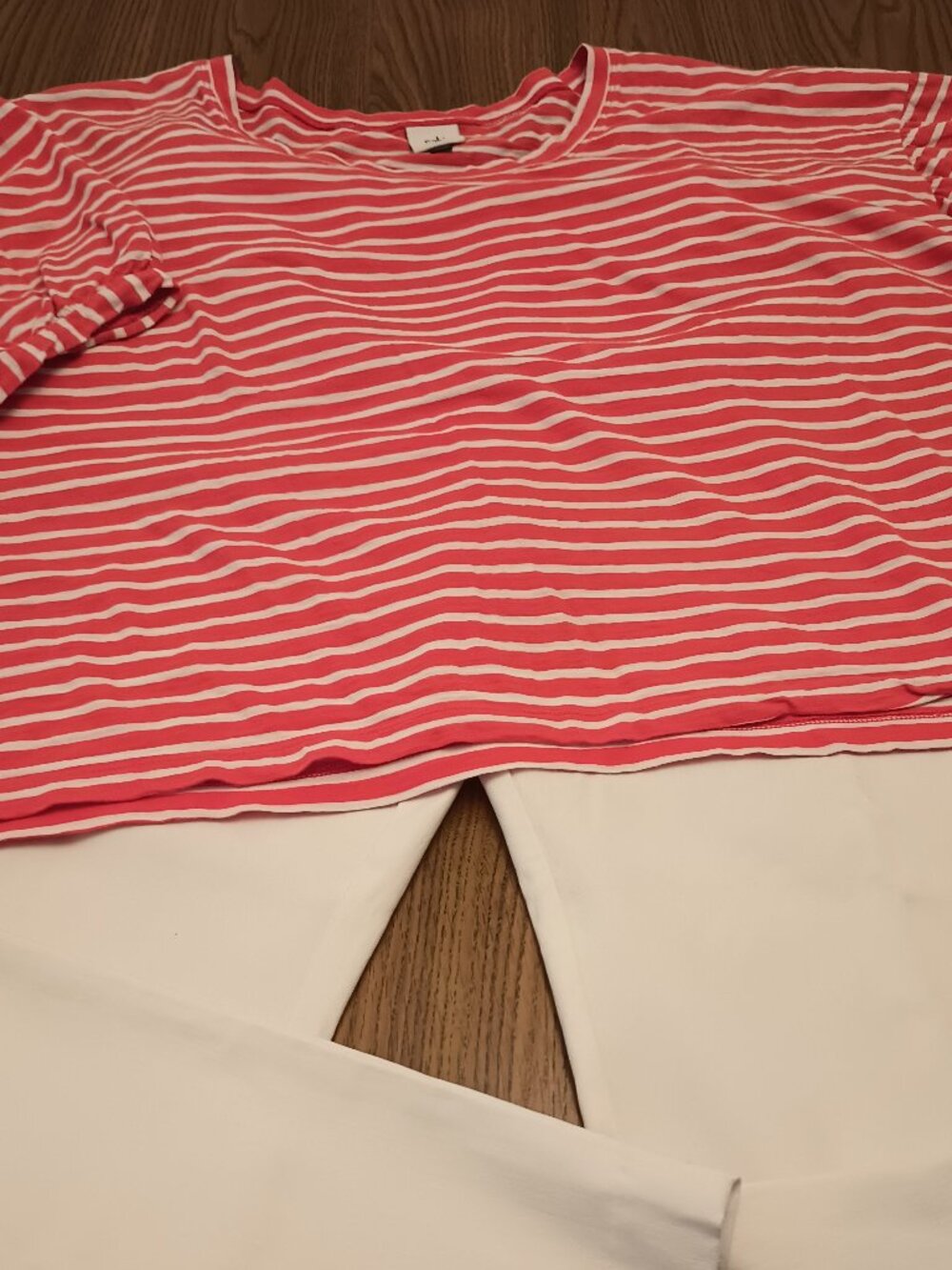 Cabi Size XL Orange Striped Knit Top